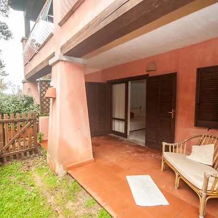 Interno T4 Le Ginestre Porto Rotondo Appartement *